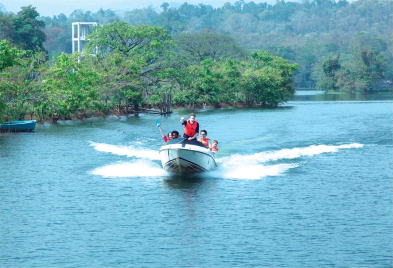 Carmel Tourism Village Kotamangalam Extérieur photo
